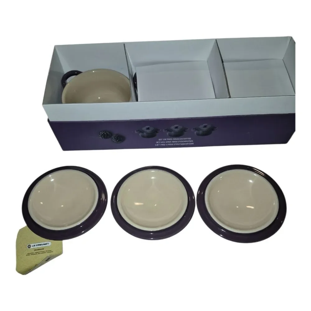 Le Creuset Cassis Ceramic Set Of 3 Mini cocotte New Box